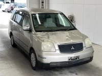 Mitsubishi DION лот № 2031 оценка R  с аукциона в Японии 3