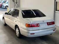 Toyota CORONA PREMIO лот № 3639 оценка 4  с аукциона в Японии 4