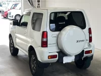Suzuki JIMNY SIERRA лот № 3591 оценка R  с аукциона в Японии 4
