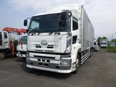 Hino PROFIA  с аукциона в Японии