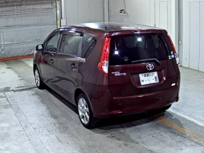 Toyota PASSO SETTE
