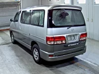 Toyota HIACE REGIUS лот № 8125 оценка 3.5  с аукциона в Японии 1