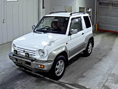 Mitsubishi PAJERO JR  с аукциона в Японии