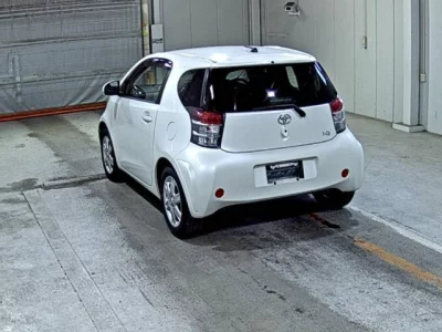 Toyota IQ
