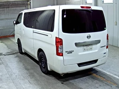 Nissan CARAVAN VAN  с аукциона в Японии