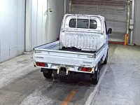 Mitsubishi MINICAB TRUCK лот № 8036 оценка R  с аукциона в Японии 4