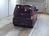 Suzuki WAGON R лот № 8176 оценка 3.5  с аукциона в Японии 4