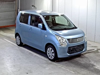 Suzuki WAGON R  с аукциона в Японии