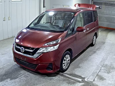 Nissan SERENA  с аукциона в Японии