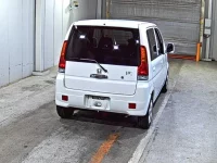 Honda LIFE лот № 8126 оценка R  с аукциона в Японии 4