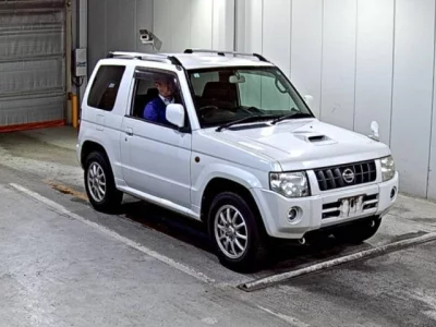 Nissan KIX  с аукциона в Японии