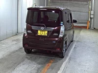 Nissan DAYZ ROOX лот № 8142 оценка 3.5  с аукциона в Японии 4