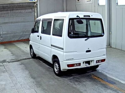 Mitsubishi MINICAB VAN