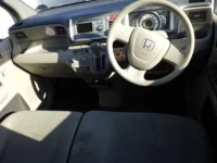 Honda LIFE лот № 8156 оценка 3.5  с аукциона в Японии 2