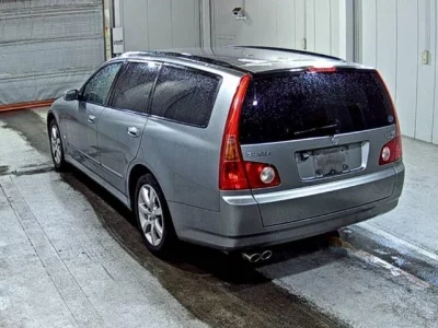 Nissan Stagea