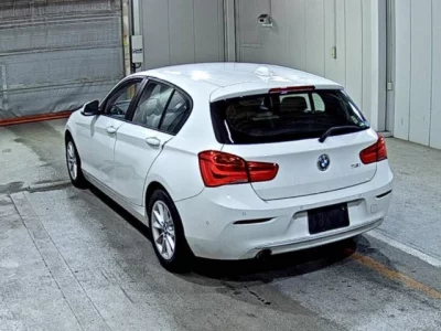 BMW 1-Series  с аукциона в Японии