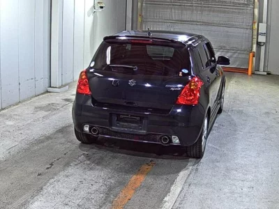 Suzuki SWIFT  с аукциона в Японии