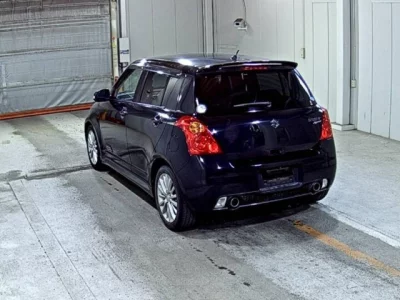 Suzuki SWIFT  с аукциона в Японии