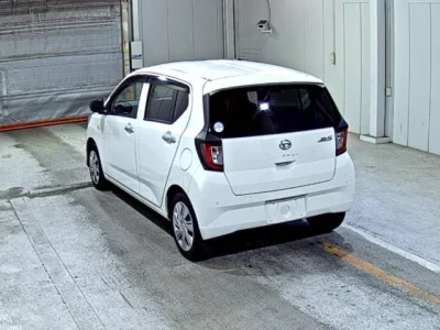 Daihatsu MIRA E S