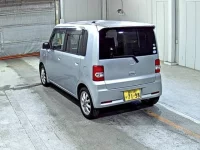 Toyota PIXIS SPACE лот № 8222 оценка R  с аукциона в Японии 1