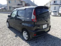 Toyota FUNCARGO лот № 6046 оценка R  с аукциона в Японии 1