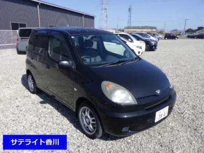 Toyota FUNCARGO  с аукциона в Японии