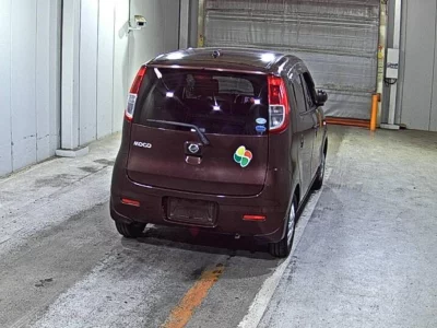 Nissan MOCO  с аукциона в Японии