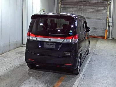 Suzuki SOLIO  с аукциона в Японии