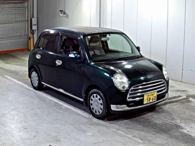 Daihatsu MIRA  с аукциона в Японии