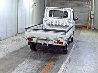 Daihatsu HIJET TRUCK лот № 8281 оценка 3.5  с аукциона в Японии 4