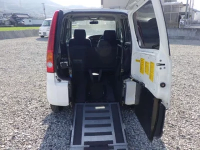 Daihatsu MOVE  с аукциона в Японии