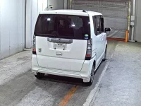 Honda N BOX лот № 8277 оценка R  с аукциона в Японии 4