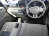 Honda N BOX лот № 8262 оценка 3.5  с аукциона в Японии 2