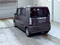Honda N BOX лот № 8262 оценка 3.5  с аукциона в Японии 1