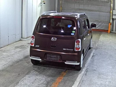 Daihatsu MIRA  с аукциона в Японии