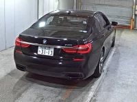 BMW 7-Series лот № 5195 оценка 4  с аукциона в Японии 4