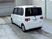 Daihatsu TANTO лот № 8122 оценка 3.5  с аукциона в Японии 1
