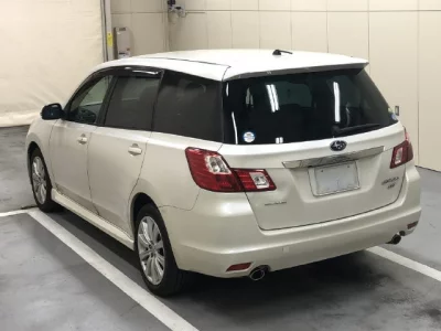 Subaru EXIGA  с аукциона в Японии