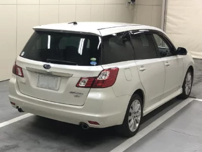 Subaru EXIGA  с аукциона в Японии