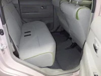 Toyota PIXIS SPACE лот № 38 оценка R  с аукциона в Японии 4