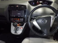Nissan SERENA лот № 3002 оценка 4  с аукциона в Японии 3