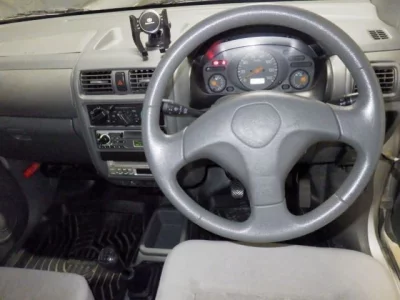 Mitsubishi TOPPO BJ  с аукциона в Японии