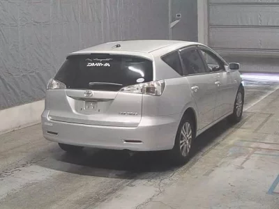Toyota CALDINA  с аукциона в Японии
