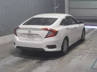 Honda CIVIC лот № 1499 оценка 4  с аукциона в Японии 1