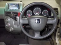 Honda MOBILIO лот № 1482 оценка 3.5  с аукциона в Японии 3