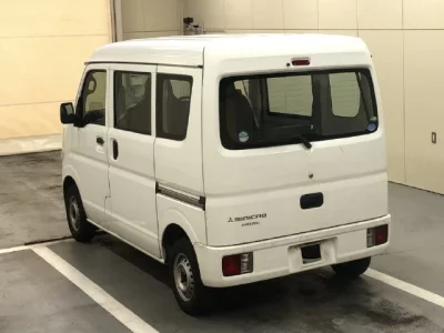 Mitsubishi MINICAB VAN