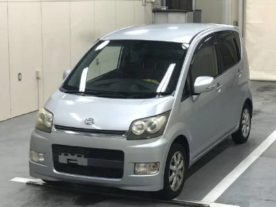 Daihatsu MOVE  с аукциона в Японии