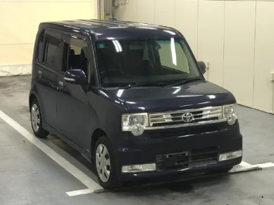 Toyota PIXIS SPACE