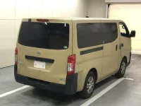 Nissan CARAVAN VAN лот № 1049 оценка R  с аукциона в Японии 3