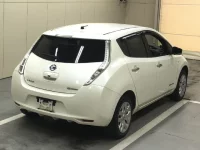 Nissan LEAF лот № 6070 оценка R  с аукциона в Японии 3